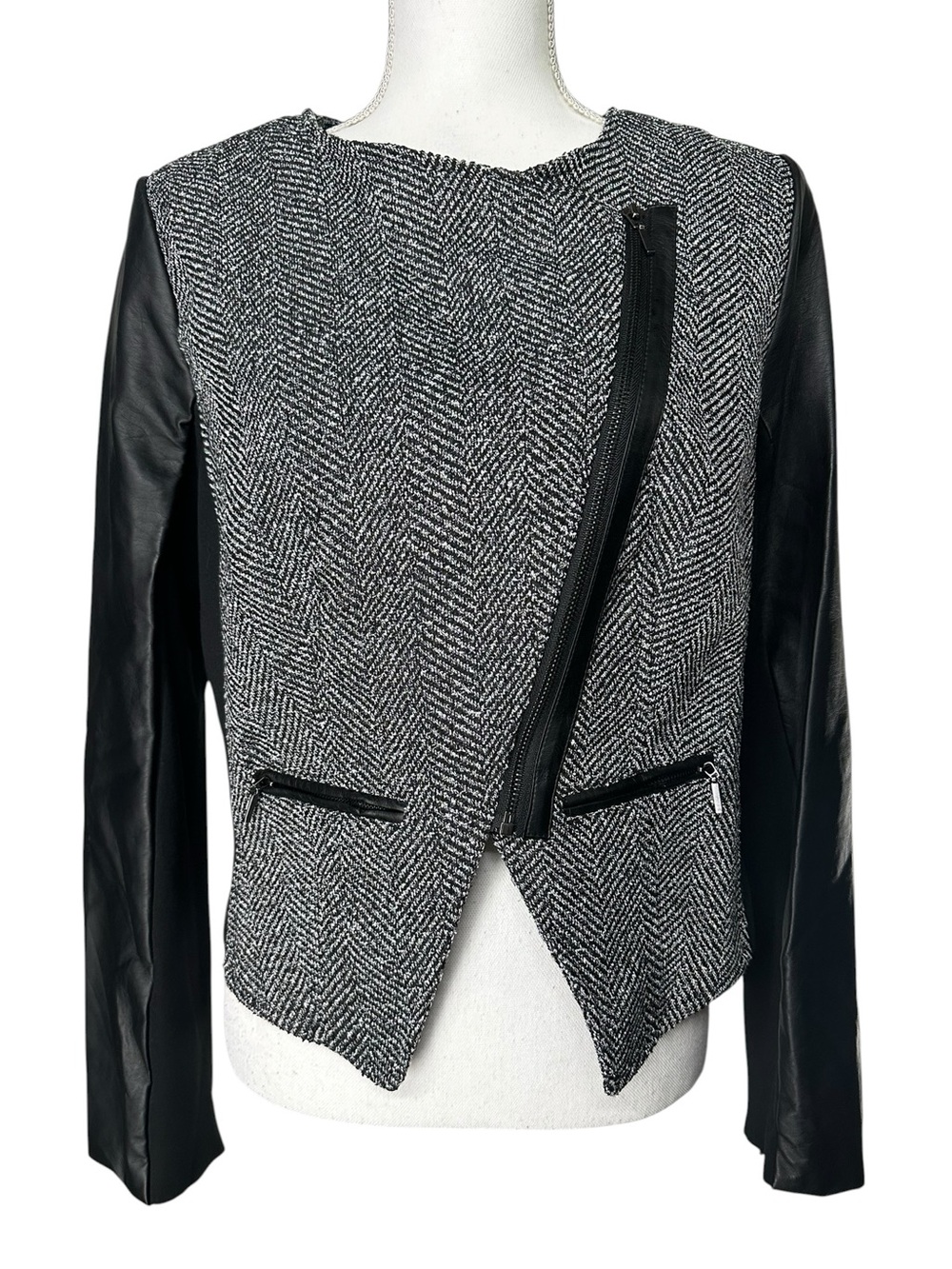 Candieโs / Black Faux Leather Sleeve & Tweed Style Moto Blazer / Large / New!